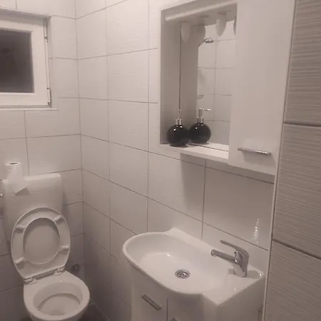 Ada